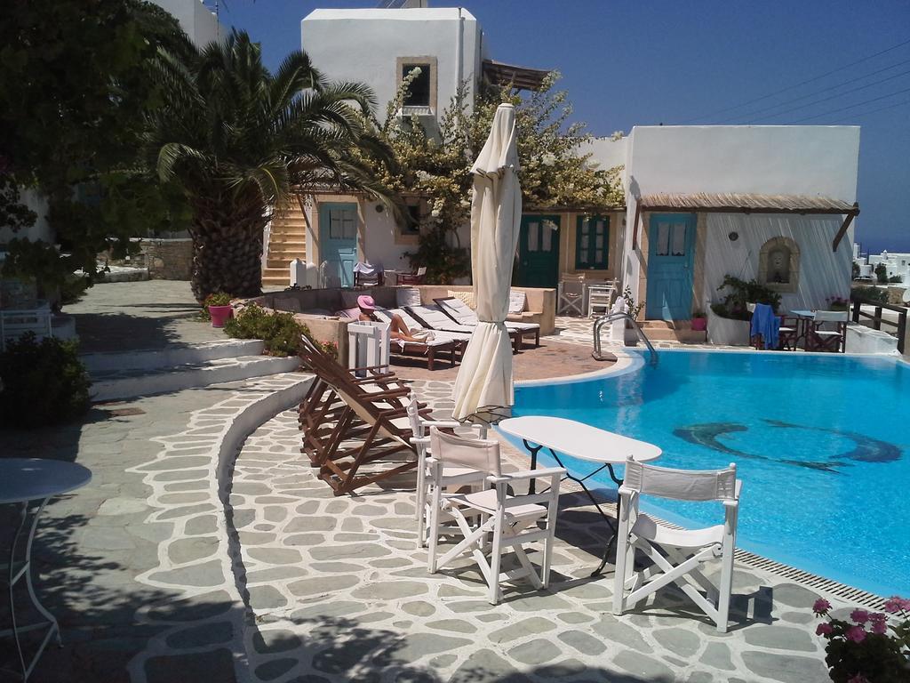 Ampelos Folegandros Town Екстер'єр фото