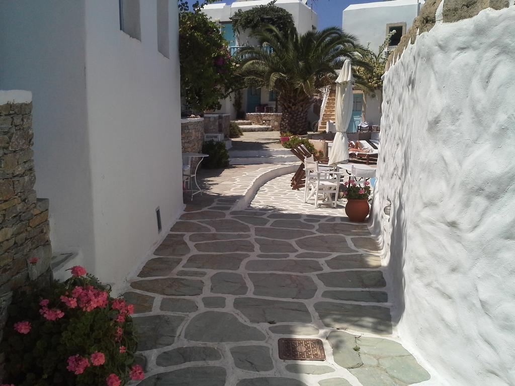 Ampelos Folegandros Town Екстер'єр фото