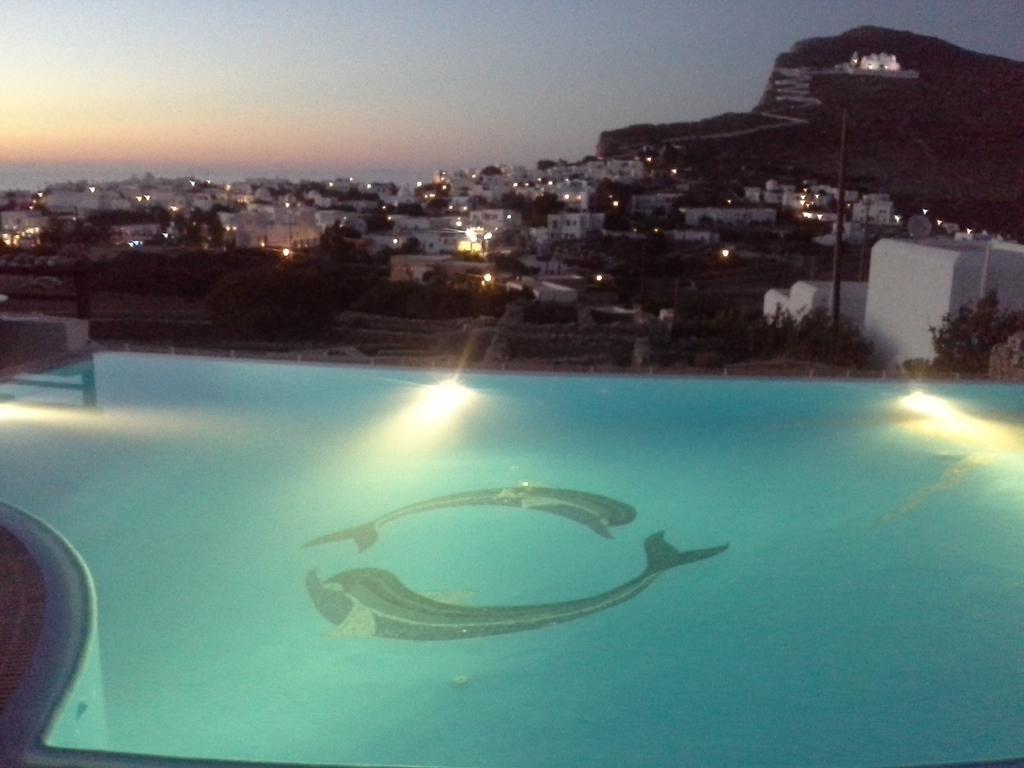 Ampelos Folegandros Town Екстер'єр фото